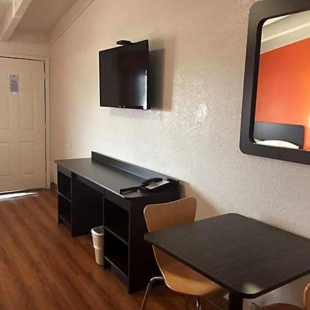 Motel 6-Waco, Tx Bagian luar foto